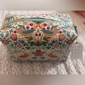 William Morris Cosmetic Bag